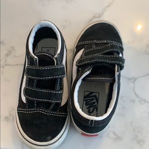 Toddler size 8, black Vans